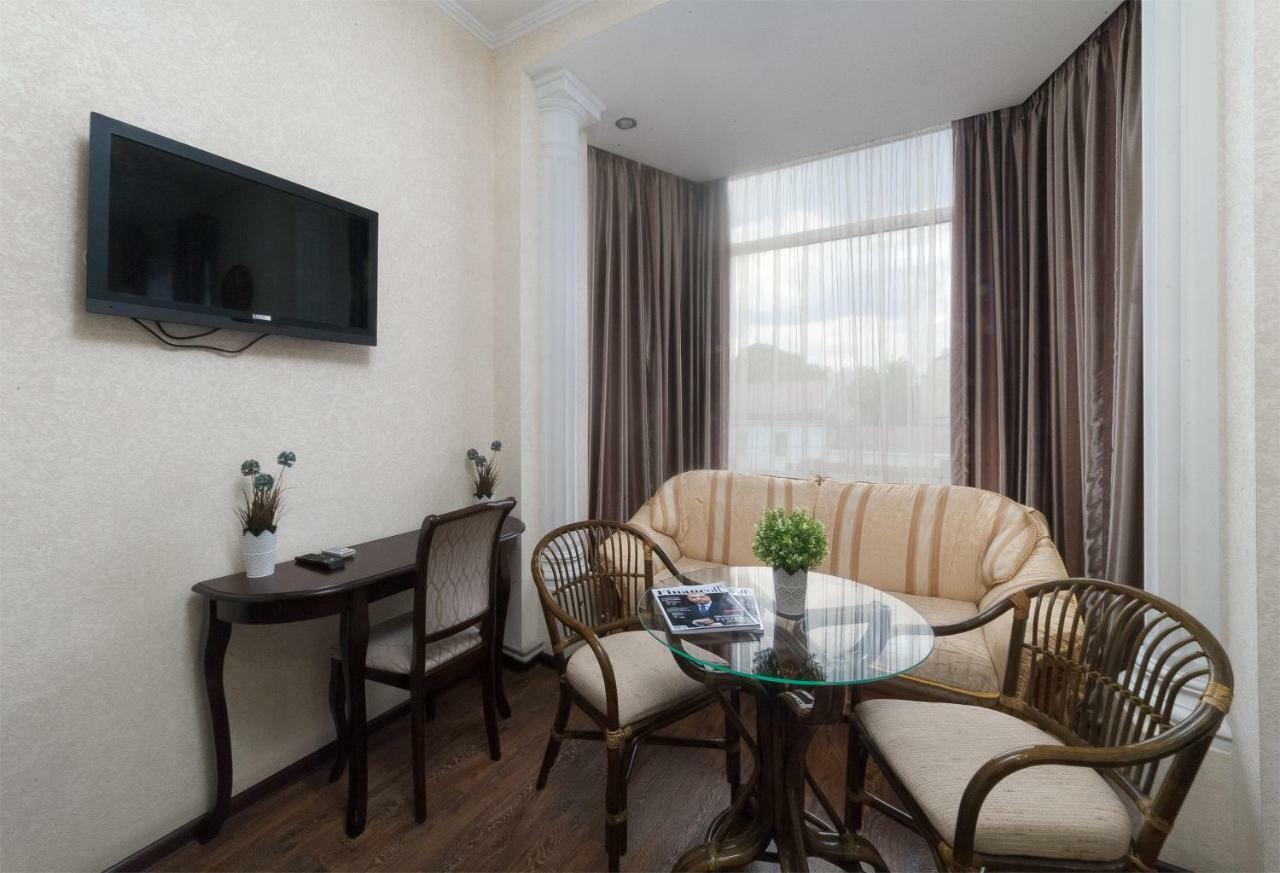 Zenith Hotel Odessa Exterior foto
